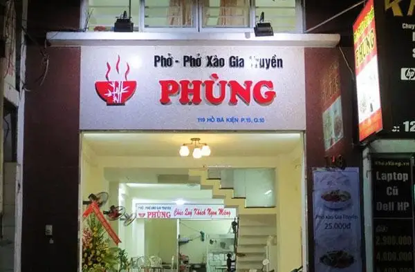 Biển quảng cáo quán phở đẹp và nổi bật tại Hà Nội