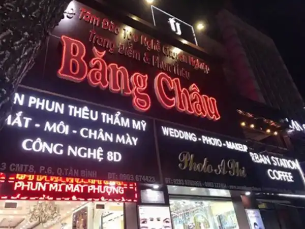 Biển alu chữ nổi mica cho tiệm phun xăm thẩm mỹ