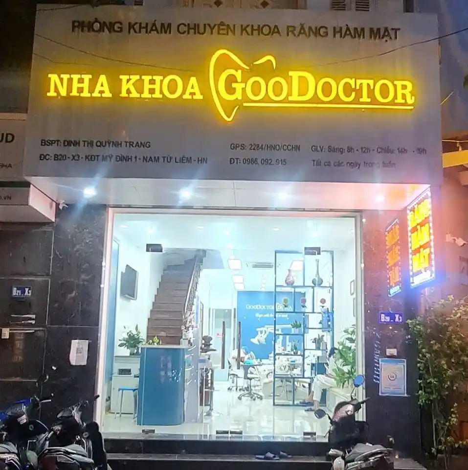 Biển mica đèn led nha khoa nổi bật