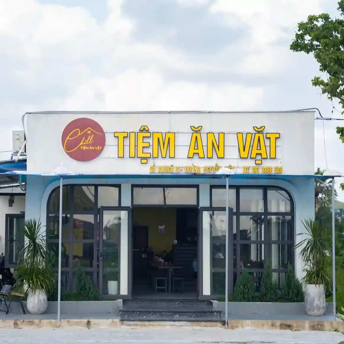 Biển quảng cáo quán ăn vặt, chi phí thấp