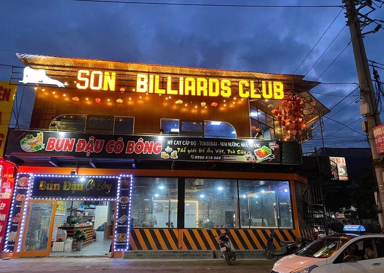 Biển quảng cáo bi-a phong cách