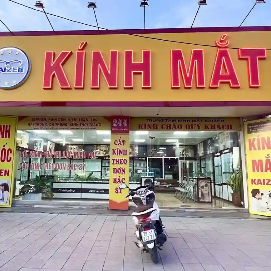 Biển quảng cáo kính mắt cao cấp