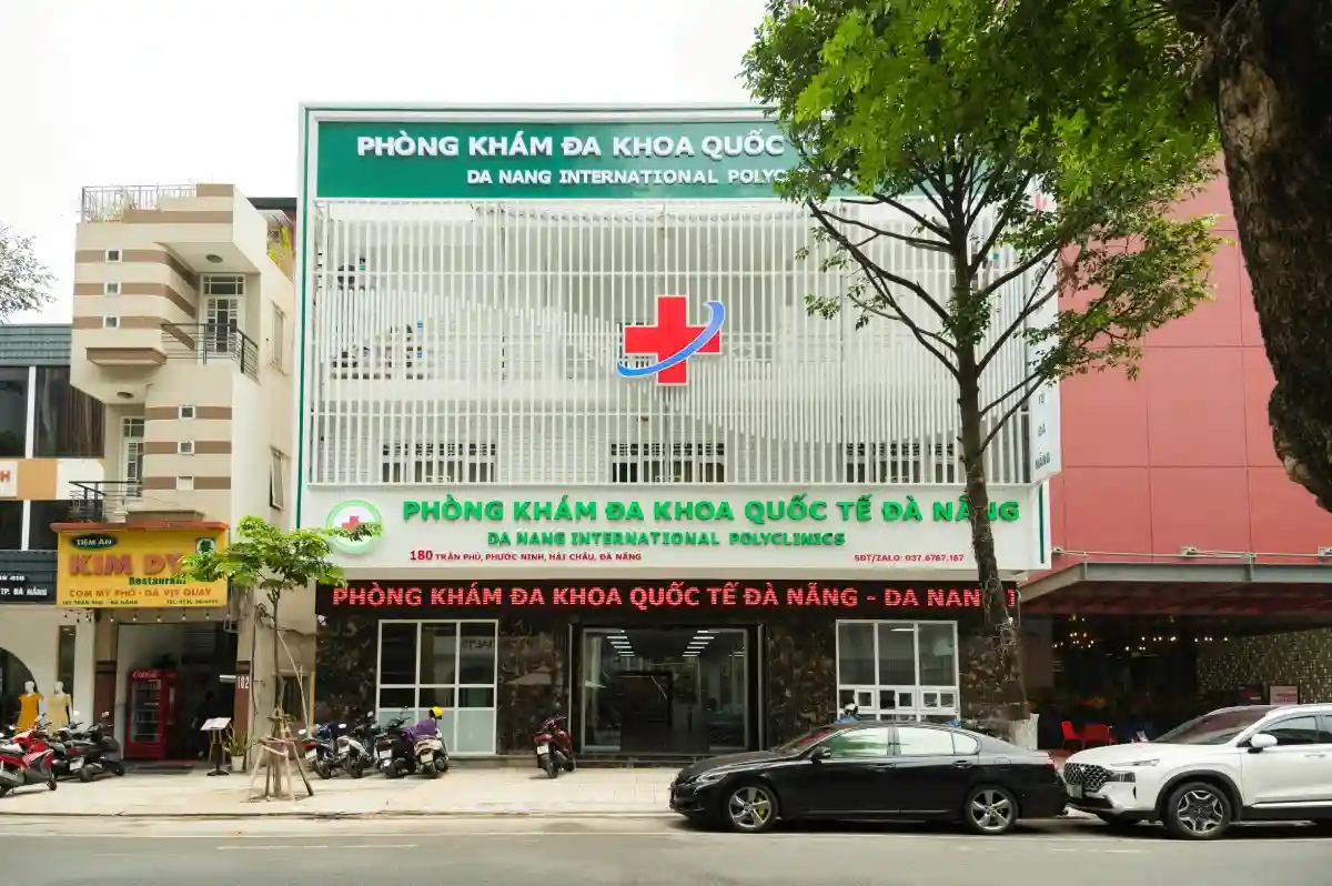 Biển quảng cáo phòng khám Quốc tế Đà Nẵng