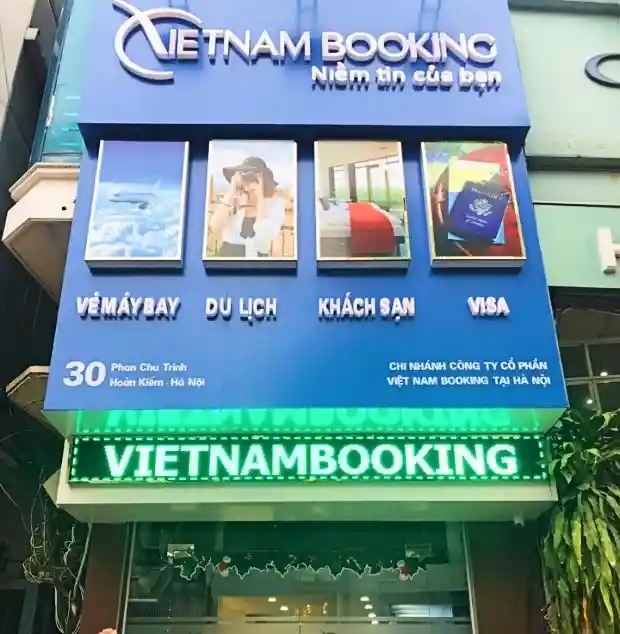 Biển quảng cáo đại lý vé máy bay tại Hà Nội