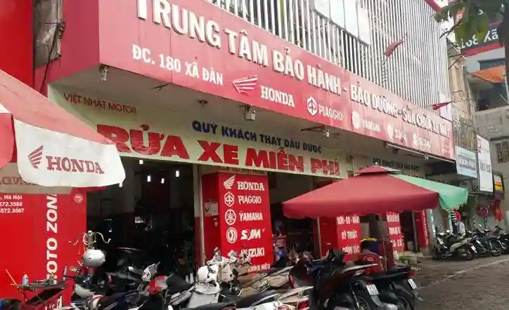 Biển mica quảng cáo sửa xe máy tinh tế và sang trọng