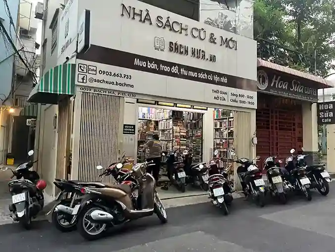 Biển quảng cáo nhà sách và văn phòng phẩm