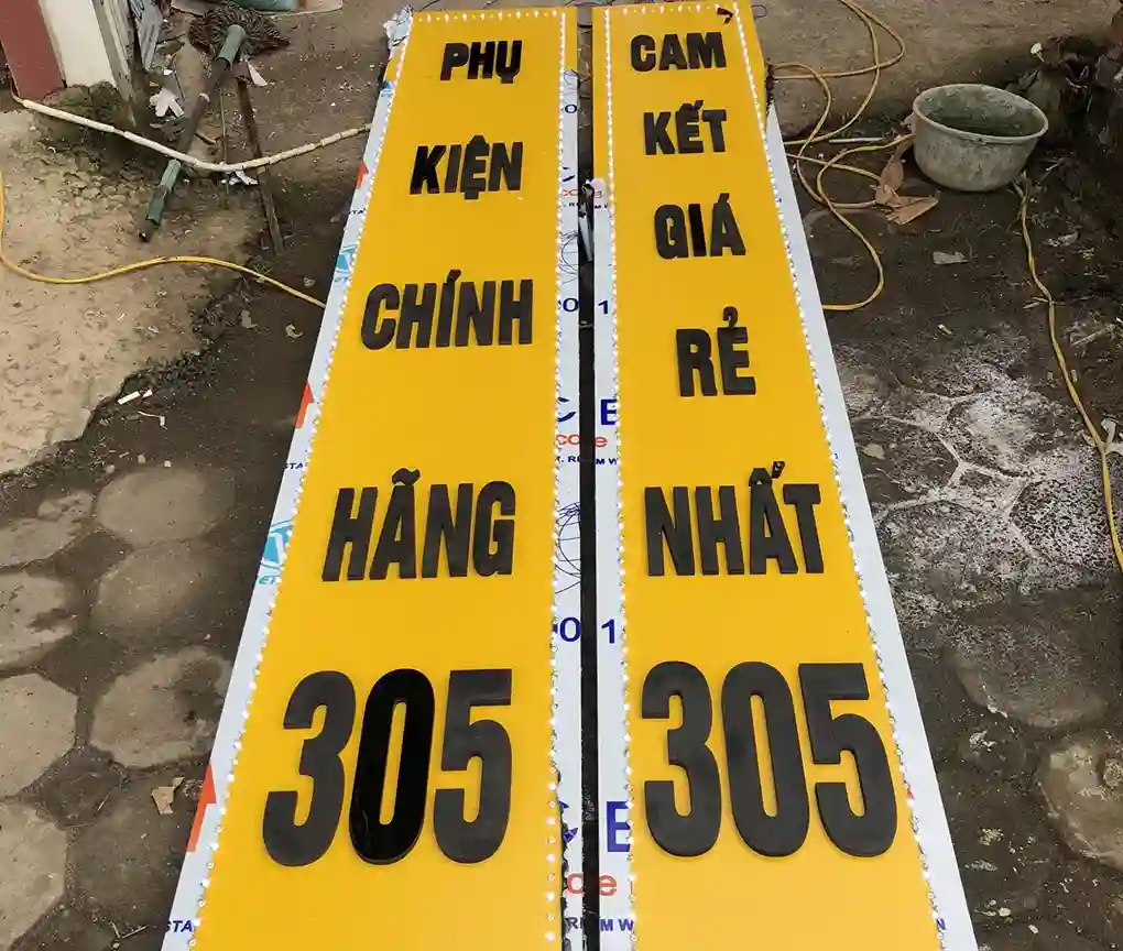 chữ nổi Mica không đèn