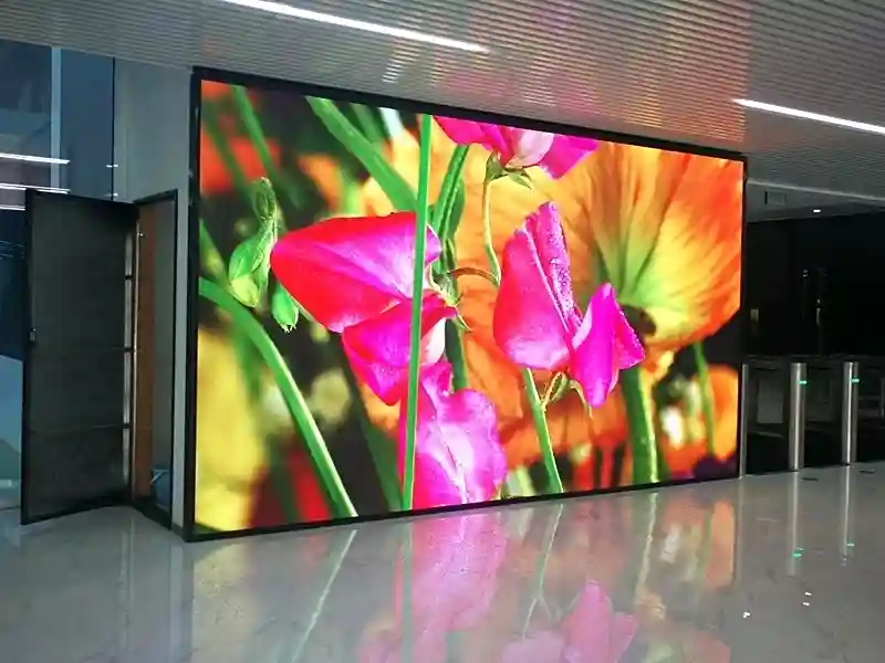 màn hình led quảng cáo ngoài trời độ sáng cao