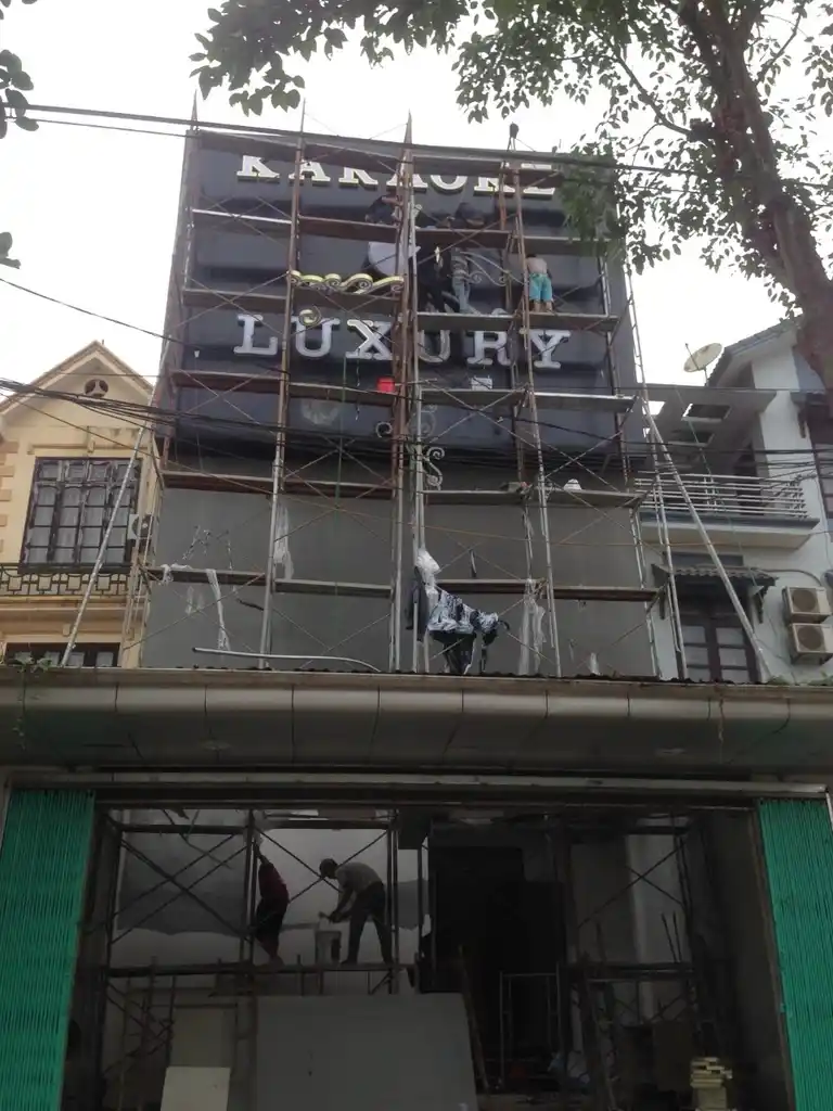 Sửa chữa biển quảng cáo Hà Nội