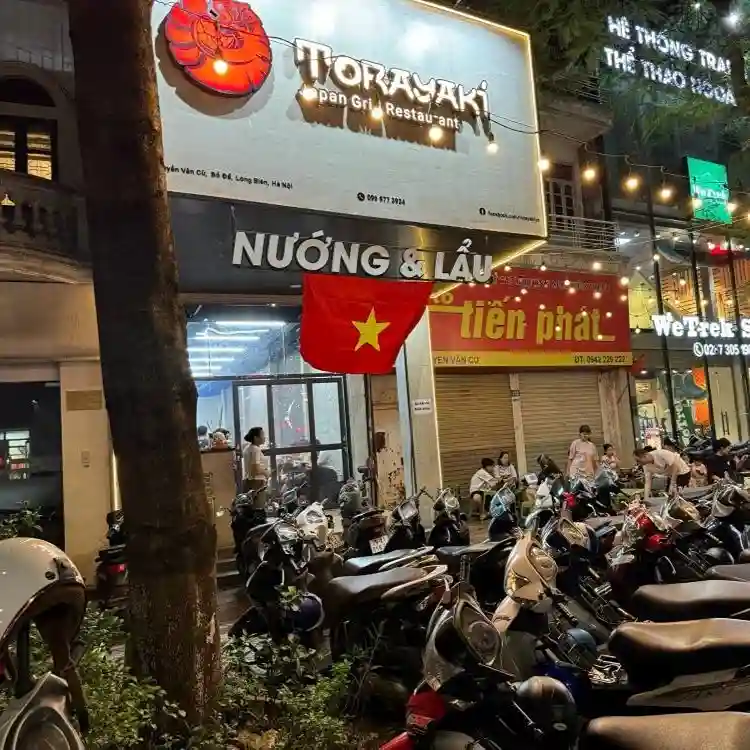 Biển quảng cáo quán lẩu nướng giúp thu hút khách hàng hiệu quả