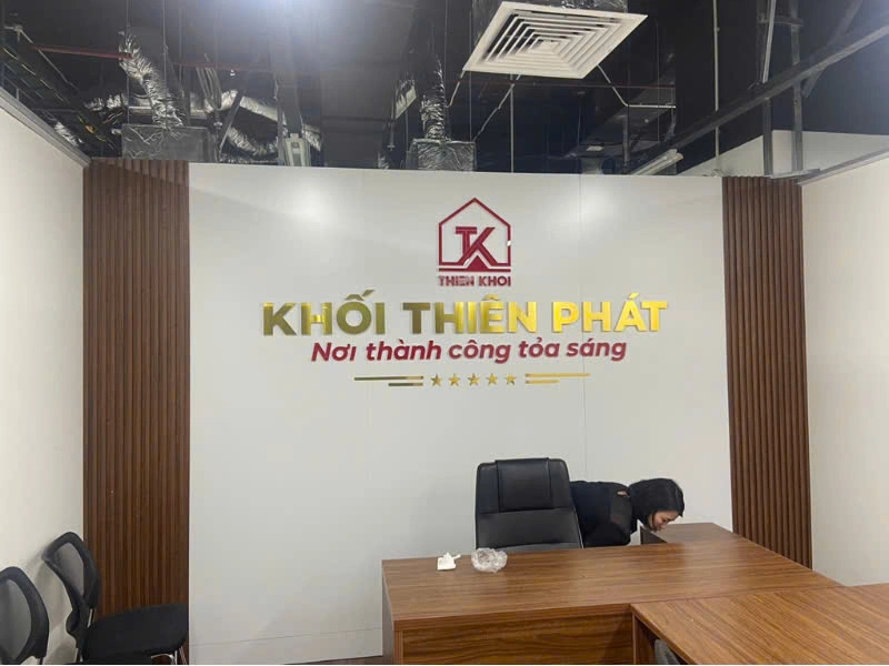 Vách logolam sóng đẹp hiện đại